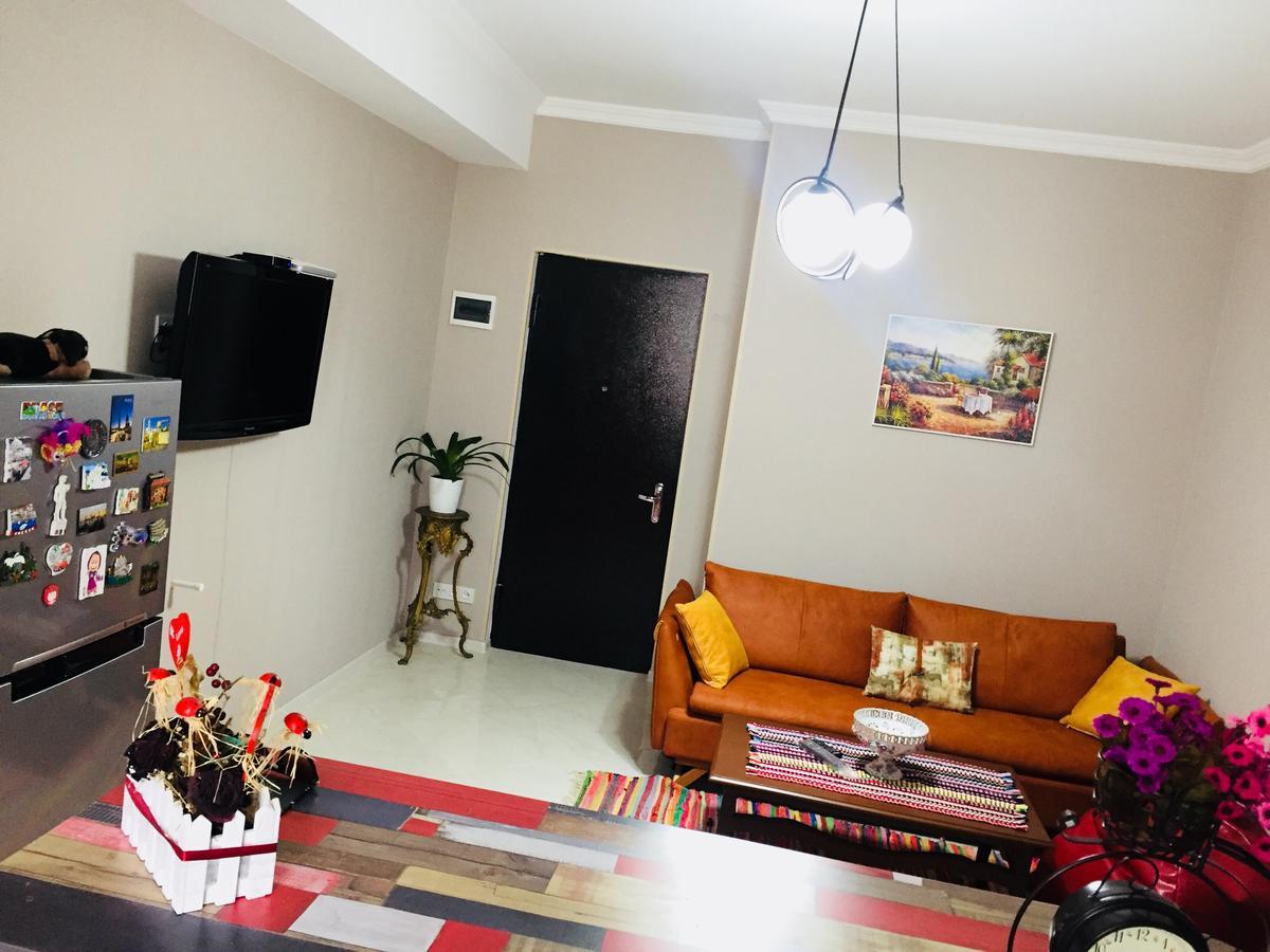 Chika Apartment Кутаиси Екстериор снимка