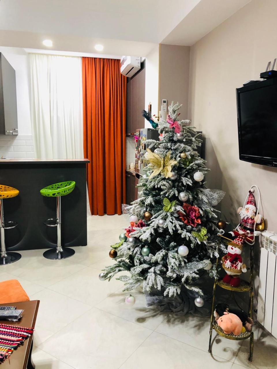 Chika Apartment Кутаиси Екстериор снимка