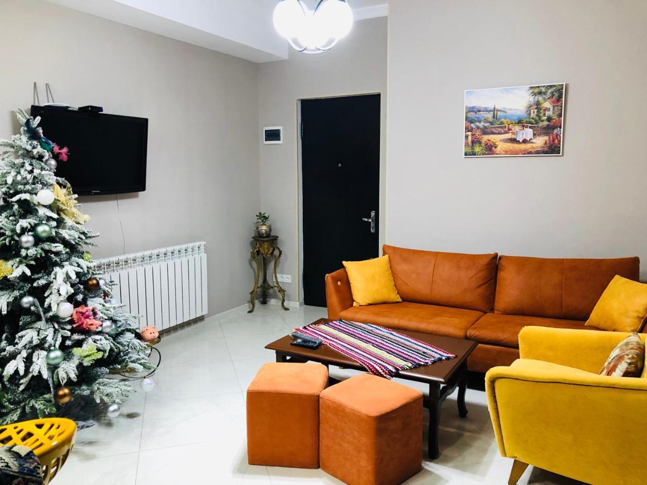Chika Apartment Кутаиси Екстериор снимка