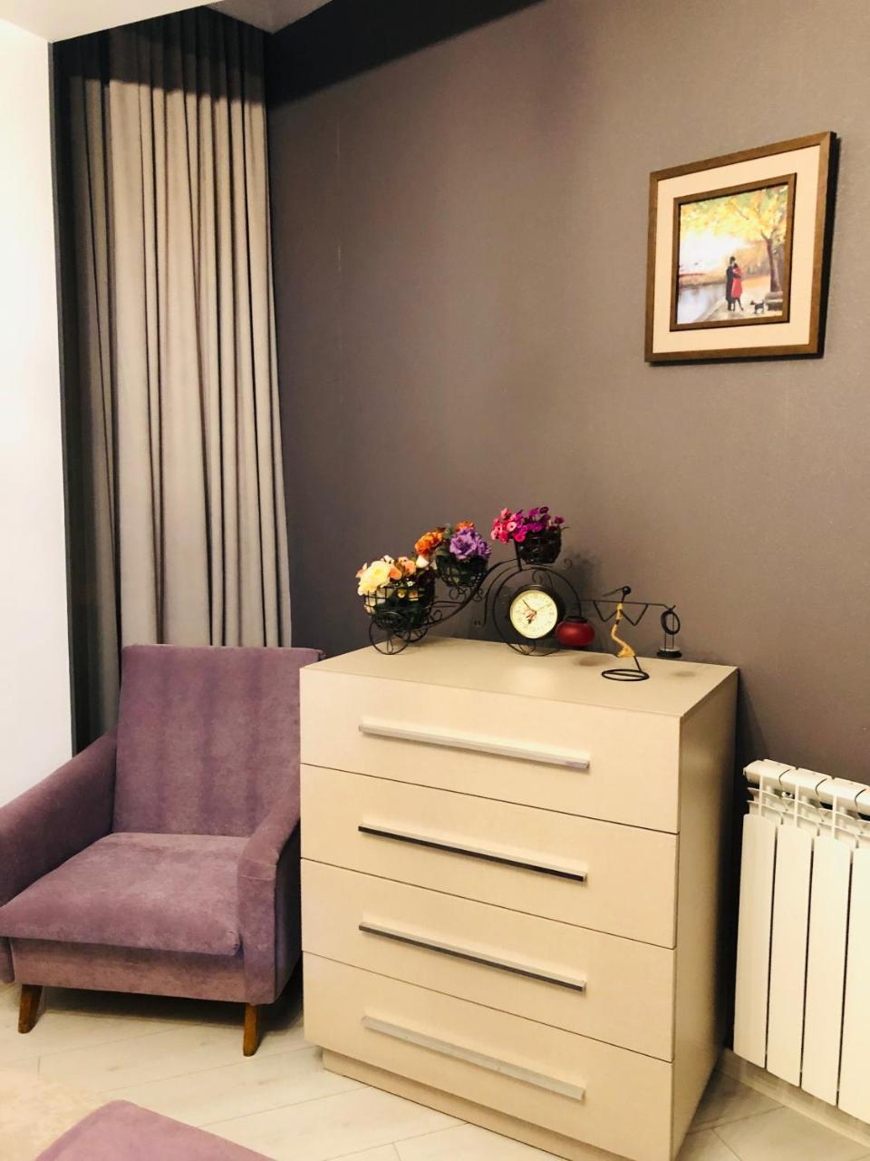 Chika Apartment Кутаиси Екстериор снимка